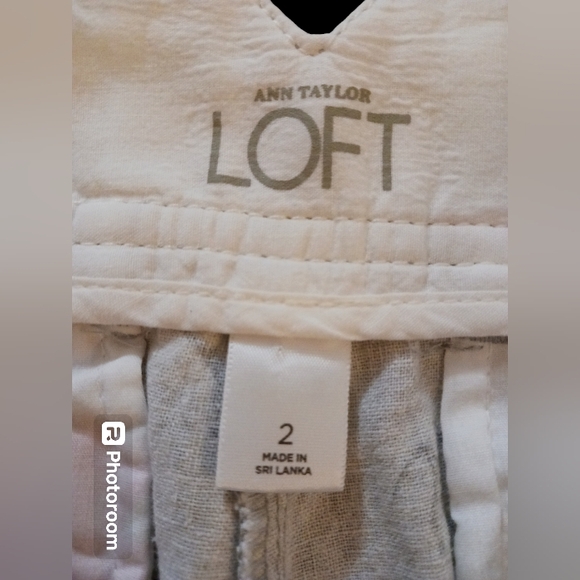 ANN TAYLOR LOFT Shorts. Womens. Size 2. Water color mult-color print. - Picture 4 of 9